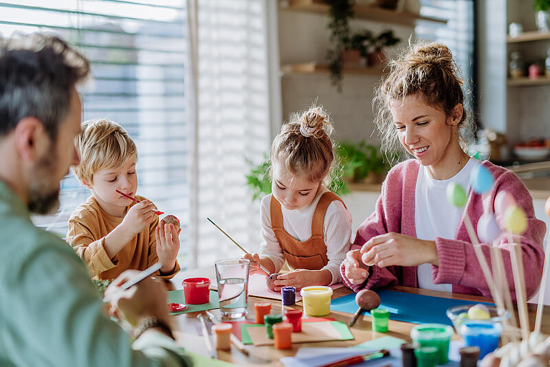 Des idées pour vos vacances de Pâques en famille mémorable à la maison